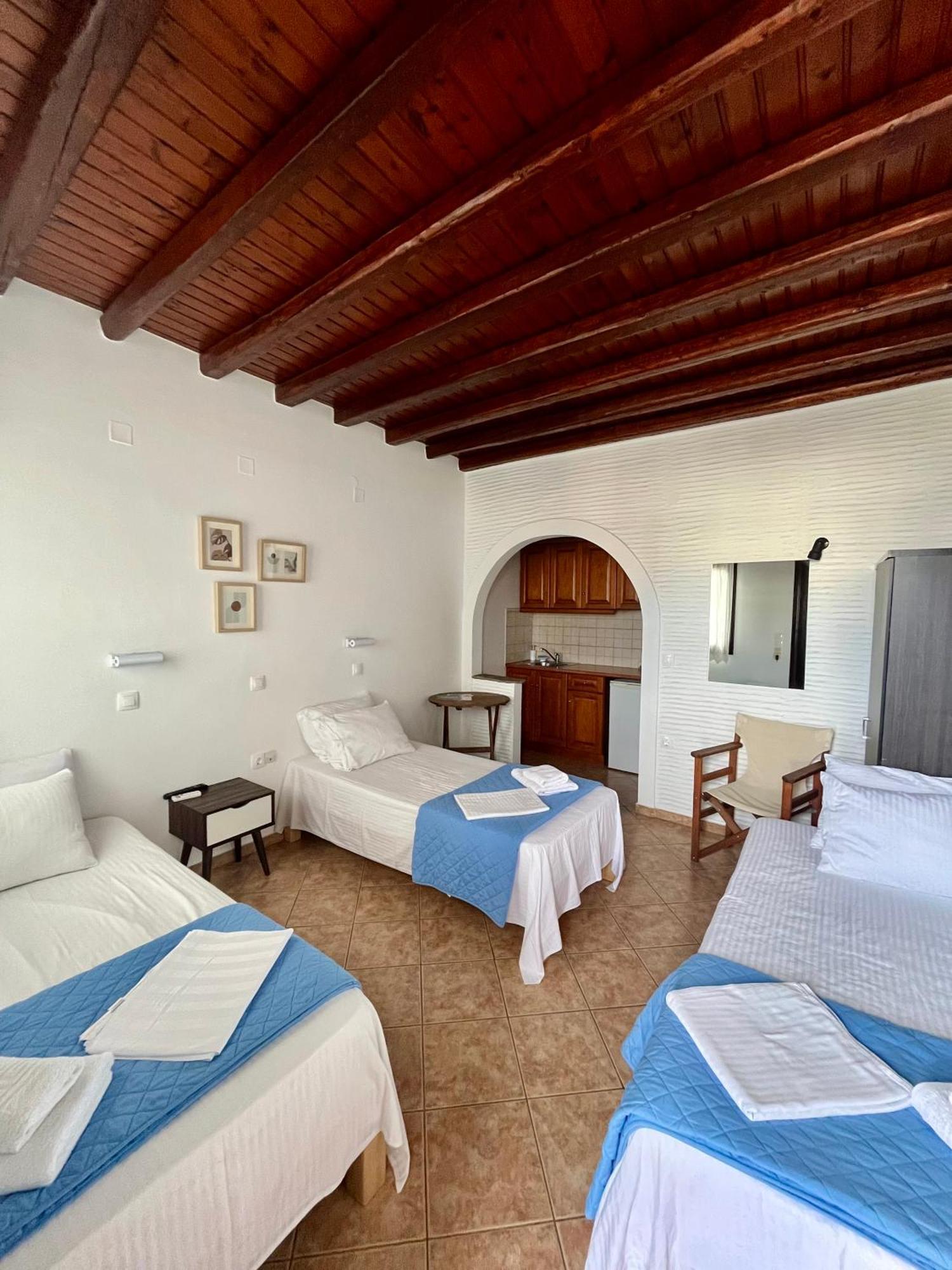 Spitalia Rooms Tinos Exterior photo